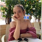 Titulada como Técnico Superior de Laboratorio Clínico Biomédico y como Técnico Superior de Marketing y Publicidad (ambos con una media de 9). Ofrezco clases de refuerzo de todas las asignaturas de primaria y de la ESO (excepto inglés), y de Historia de Es